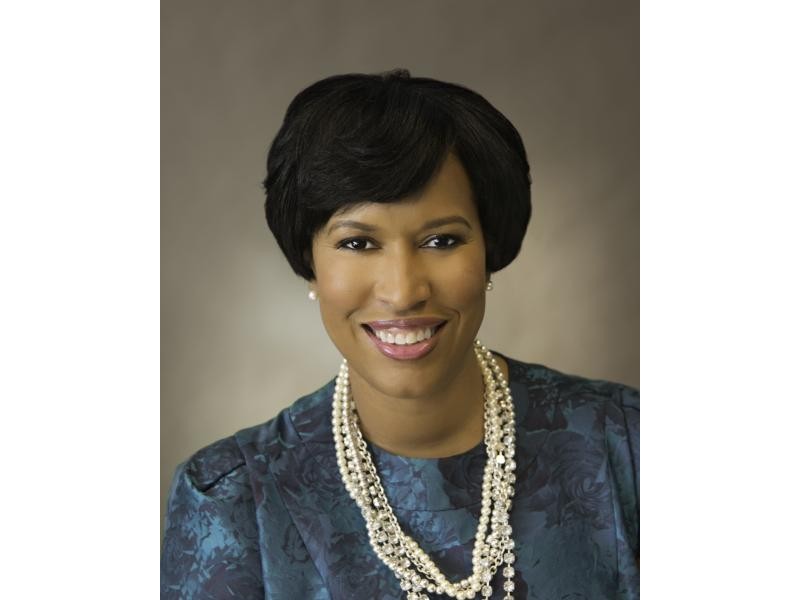 DC Mayor's Speech About Decreasing Violence Interrupted by Activists