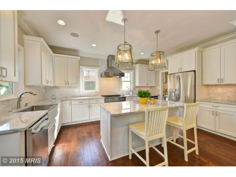 Del Ray 'WOW' House Front PorchFriendly Farmhouse Del Ray, VA Patch