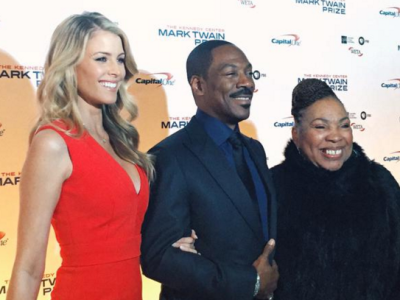 Eddie Murphy Receives Twain Prize Sunday Night at Kennedy ...