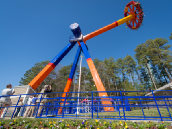 VIDEO: New Thrill Ride, 'Delirium,' Debuts at Kings Dominion - Del Ray ...