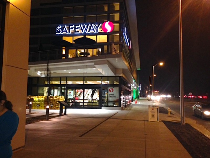 PHOTOS Sneak Preview of New Safeway Opening Friday Old Town