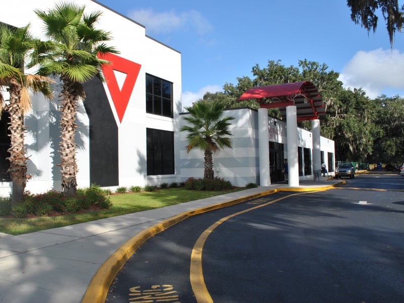 Cancer Survivors Gain Strength at Campo Family YMCA