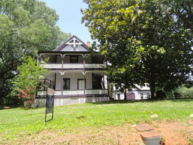 Prominent Old Town Suwanee House for Sale | Suwanee, GA Patch