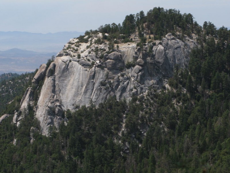 Hiking, Rappelling Guide Dies near 'Suicide Rock' in Idyllwild