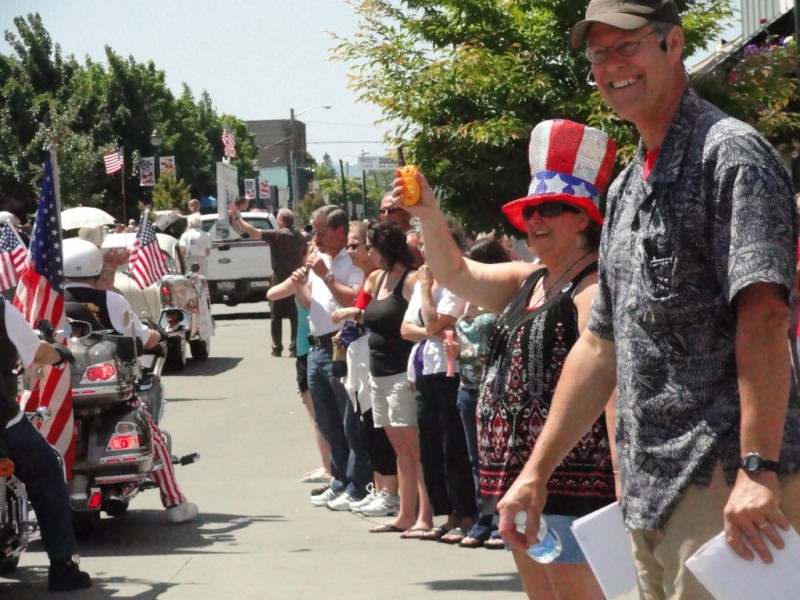 Thousands Attend 4th of July Parade in Enumclaw Enumclaw, WA Patch