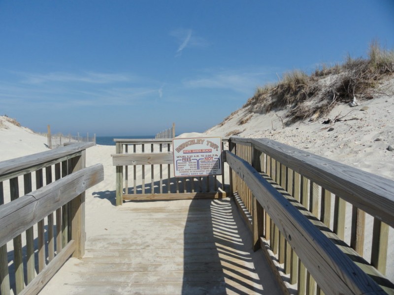 Midway Beach Family Decries Jersey S Atmosphere On Fourth Lane Midway Beach Family Decries Jersey S Atmosphere On Fourth Lane