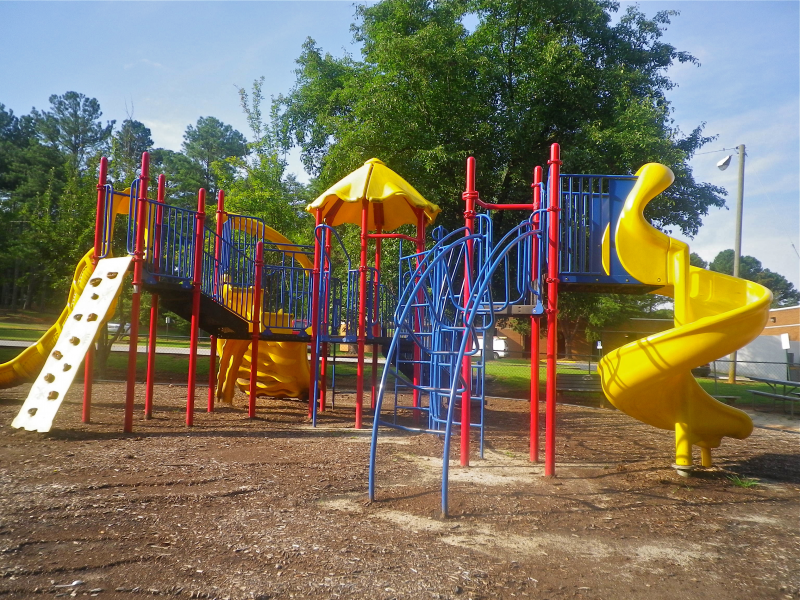 Oglethorpe Ave. Elementary Students and Parents Back to School