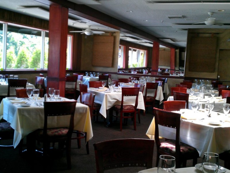 2 Men Wanted In Syosset Restaurant Heist Plainview Ny Patch
