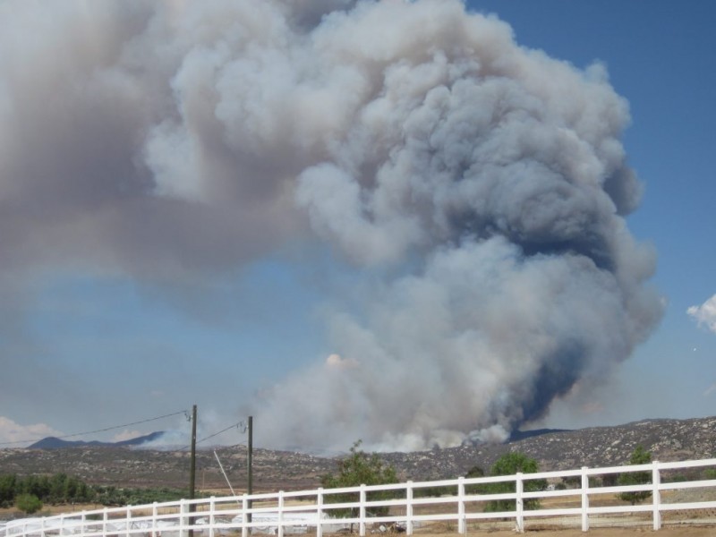 UPDATE: Brush Fire Burning Near Temecula Scorches 3,000 Acres ...